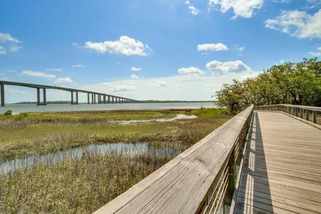 $3,500 | 200 River Landing Drive, Unit D202, Daniel Island, SC 29492