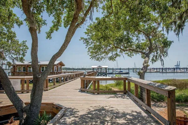 $3,400 | 200 River Landing Drive, Unit D202, Daniel Island, SC 29492