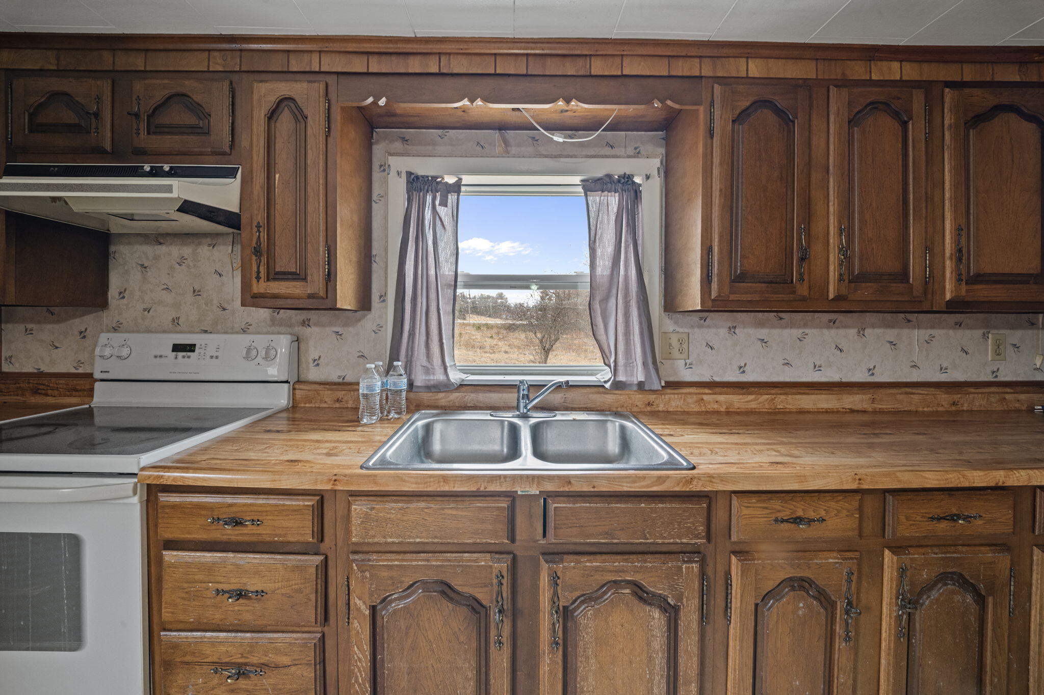 913 B Road Ludlow, ME 04730 - Photo 7 of 25 913 B Road