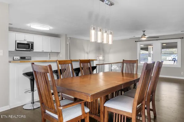 $370,000 | 104 Macon Lane, Oak Ridge, TN 37830
