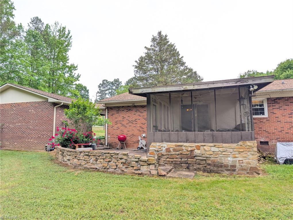 4909 Colonial Circle Trinity, NC 27370 - Photo 2 of 13