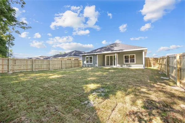 $472,900 | 1086 Southwest 67th Drive, Gainesville, FL 32607