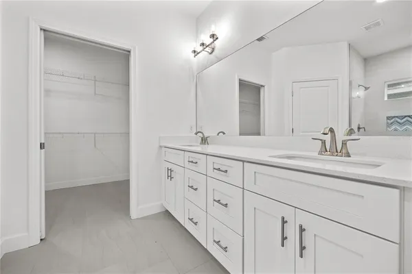 $472,900 | 1086 Southwest 67th Drive, Gainesville, FL 32607