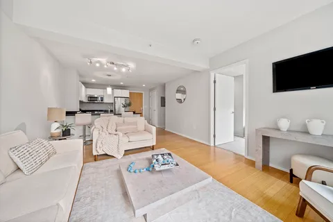 $799,000 | 2 Earhart Street, Unit 308, Cambridge, MA 02141