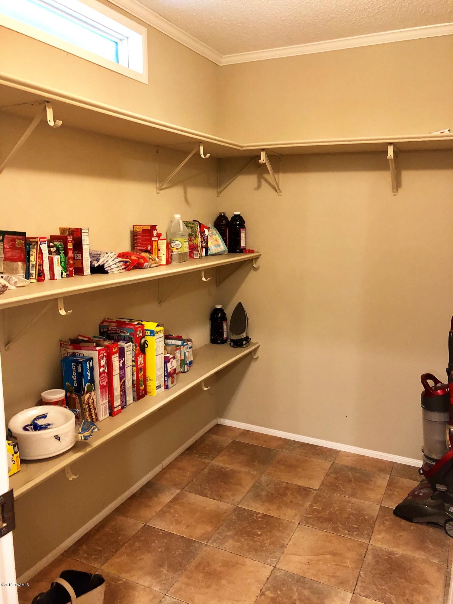216 Brady Road Port Barre, LA 70577 - Photo 17 of 20 EXTRA LARGE PANTRY