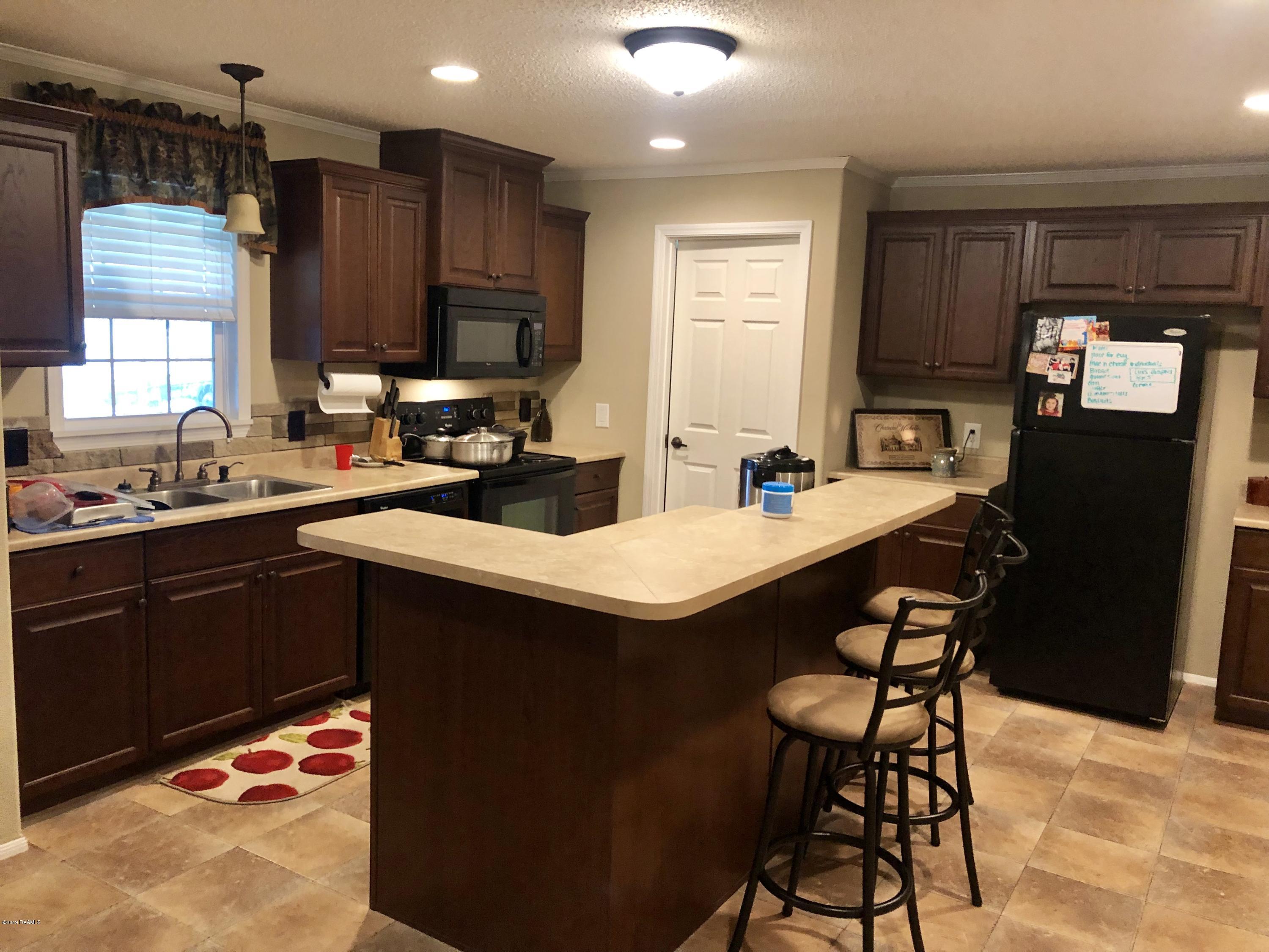 216 Brady Road Port Barre, LA 70577 - Photo 3 of 20 KITCHEN