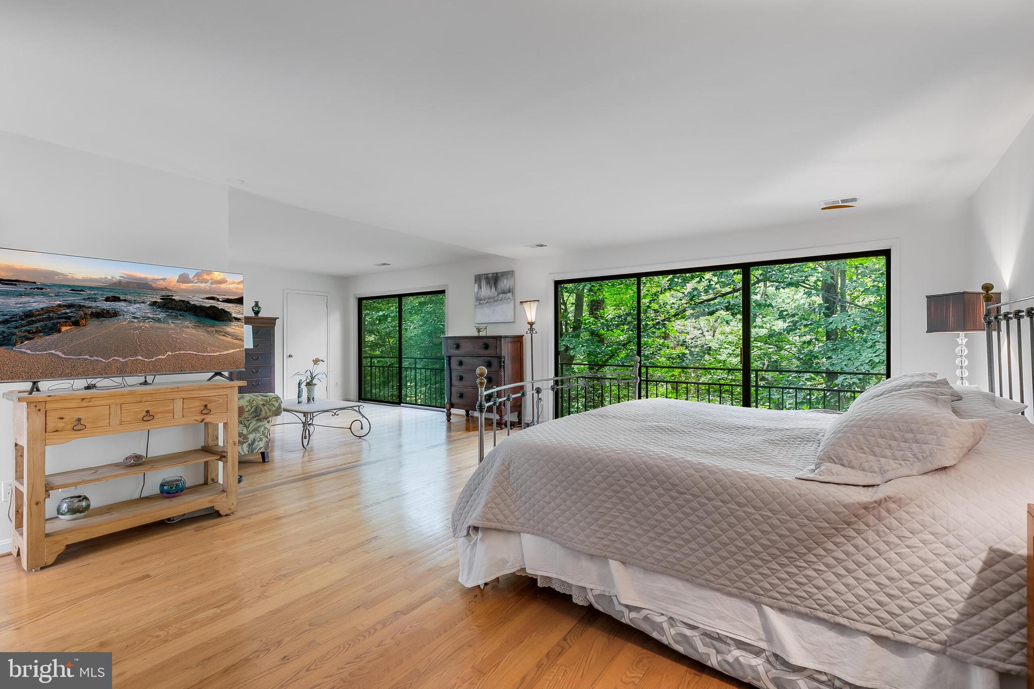 4054 North 41st Street McLean, VA 22101 - Photo 25 of 45 Owner's suite