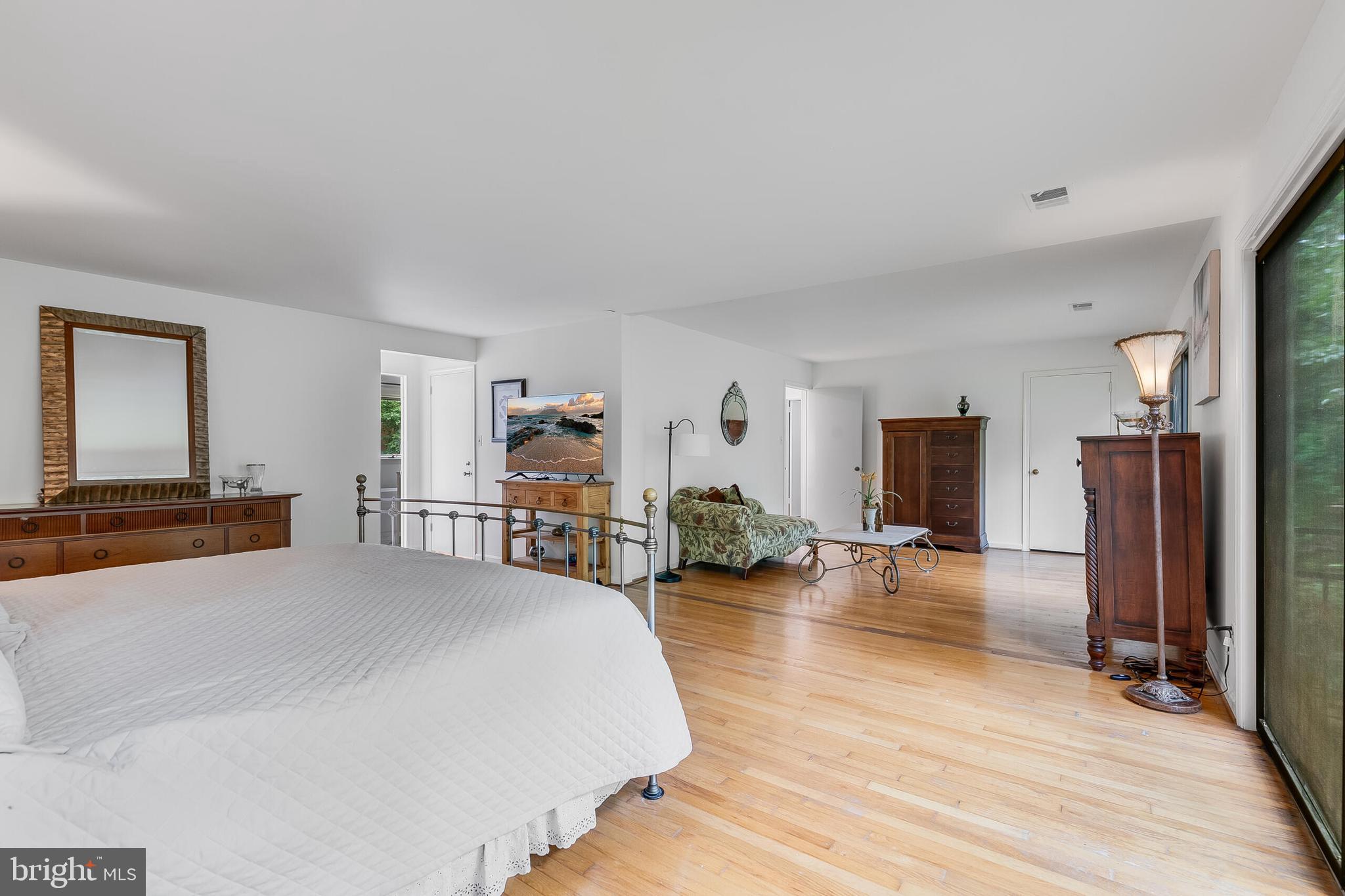 4054 North 41st Street McLean, VA 22101 - Photo 26 of 45