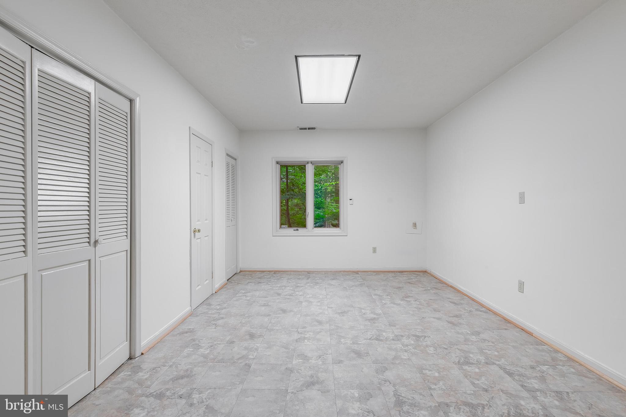 4054 North 41st Street McLean, VA 22101 - Photo 43 of 45 Lower level bedroom or bonus room