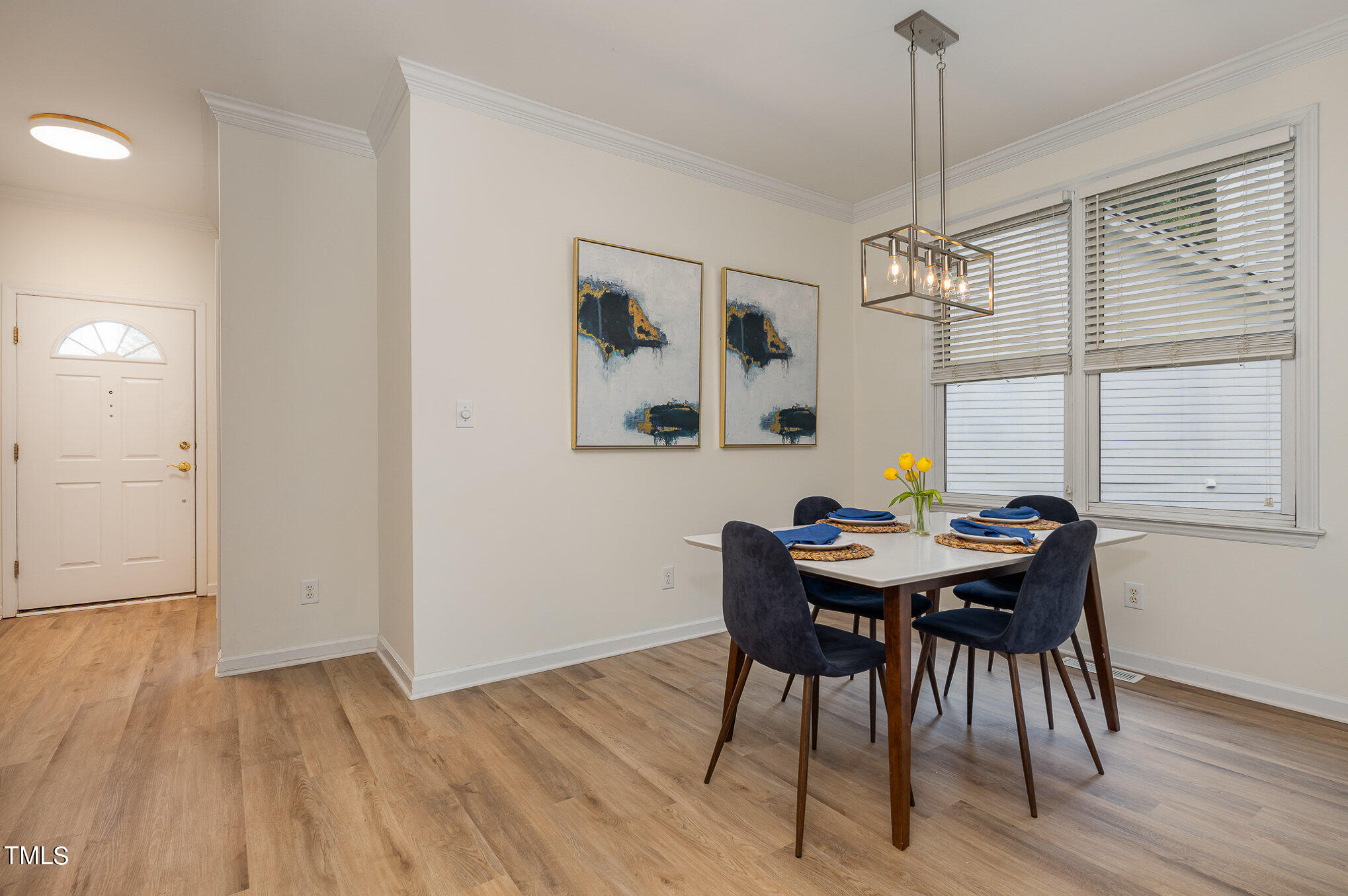 226 Vinca Circle Cary, NC 27513 - Photo 6 of 19 Dining