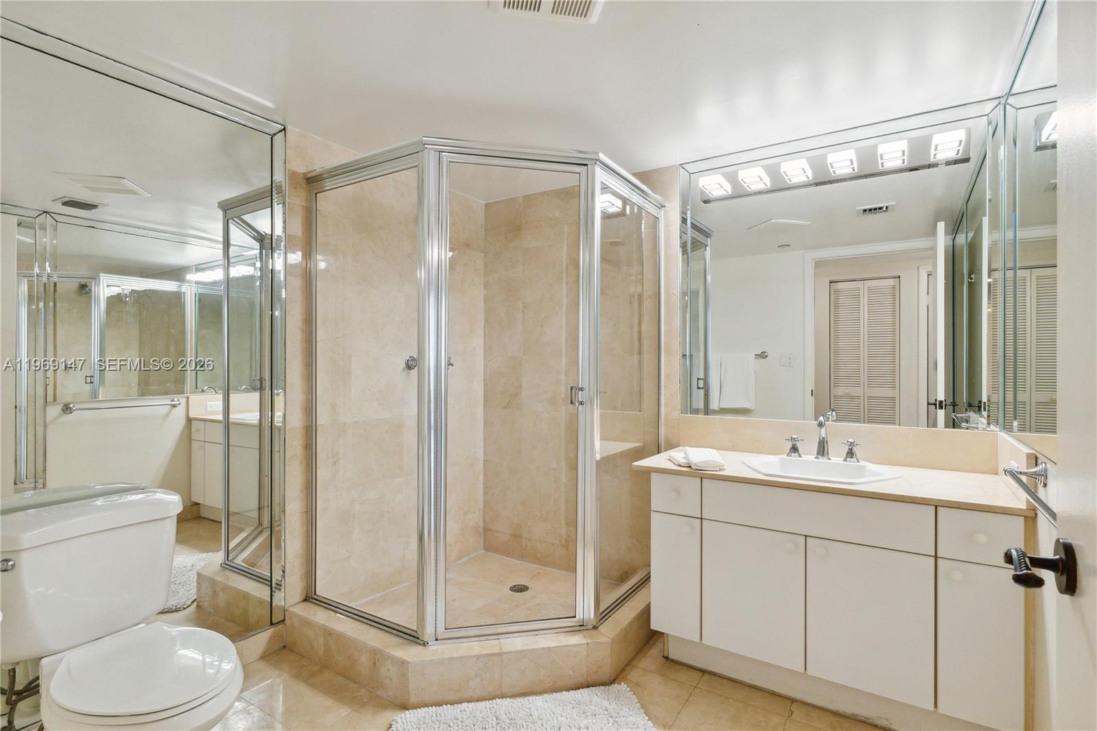 8855 Collins Avenue, Unit 4B Surfside, FL 33154 - Photo 16 of 32