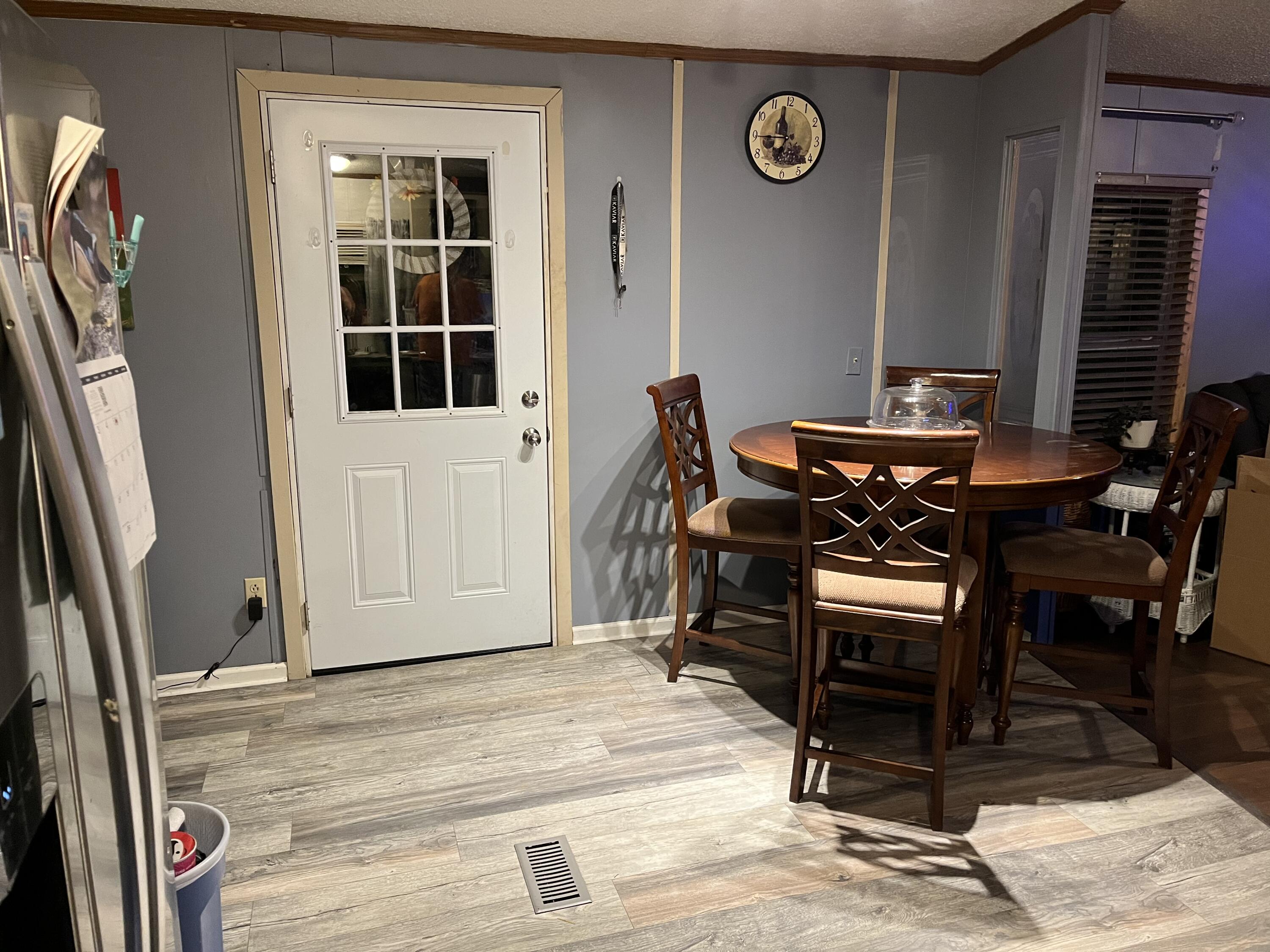 10002 Dallas Hollow Road Soddy Daisy, TN 37379 - Photo 8 of 12 E2A73B6B-DB3B-4663-A183-622772E937CD