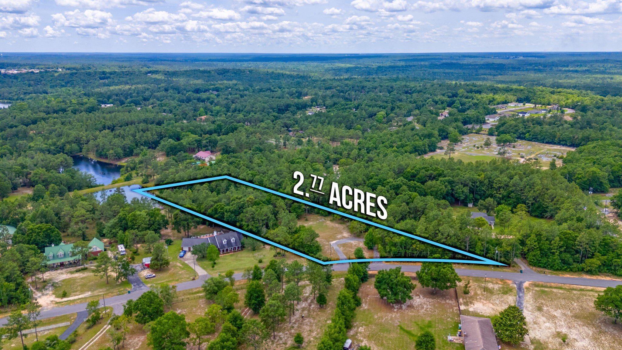 5710 Seminole Drive Crestview, FL 32536 - Photo 3 of 17 a view of a tennis court