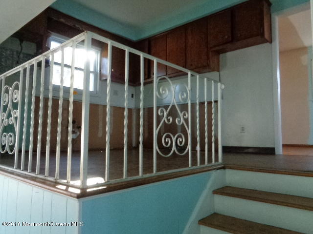 1305 River Road Belmar, NJ 07719 - Photo 3 of 14 DSC01278