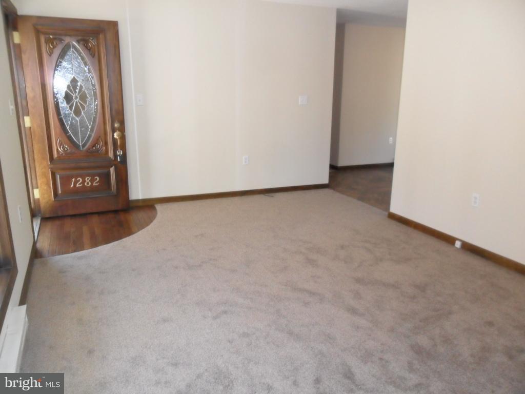 1282 Haines Road York, PA 17402 - Photo 4 of 44 Gallery Image 4