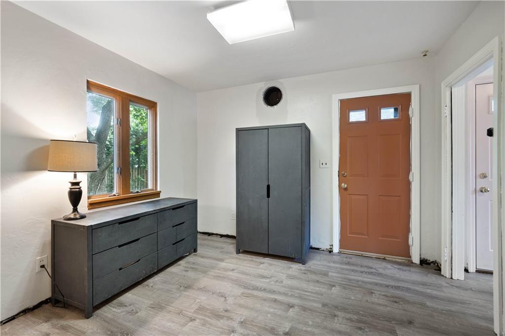 720 Perry Highway Pittsburgh, PA 15229 - Photo 24 of 39 a view of room with window and cabinet