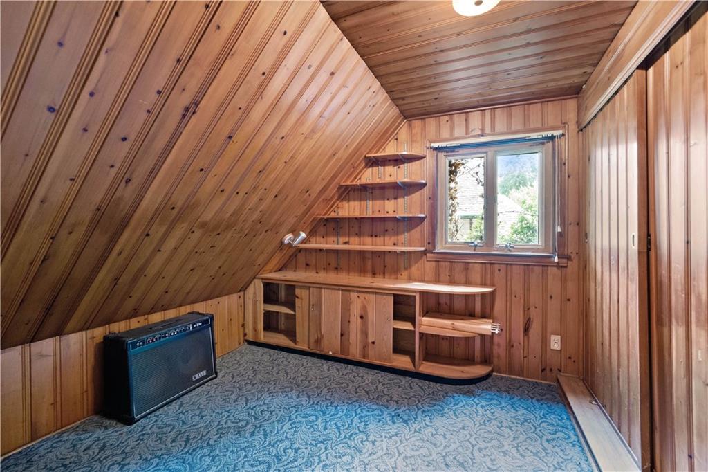 720 Perry Highway Pittsburgh, PA 15229 - Photo 31 of 39 a view of a room with a large window