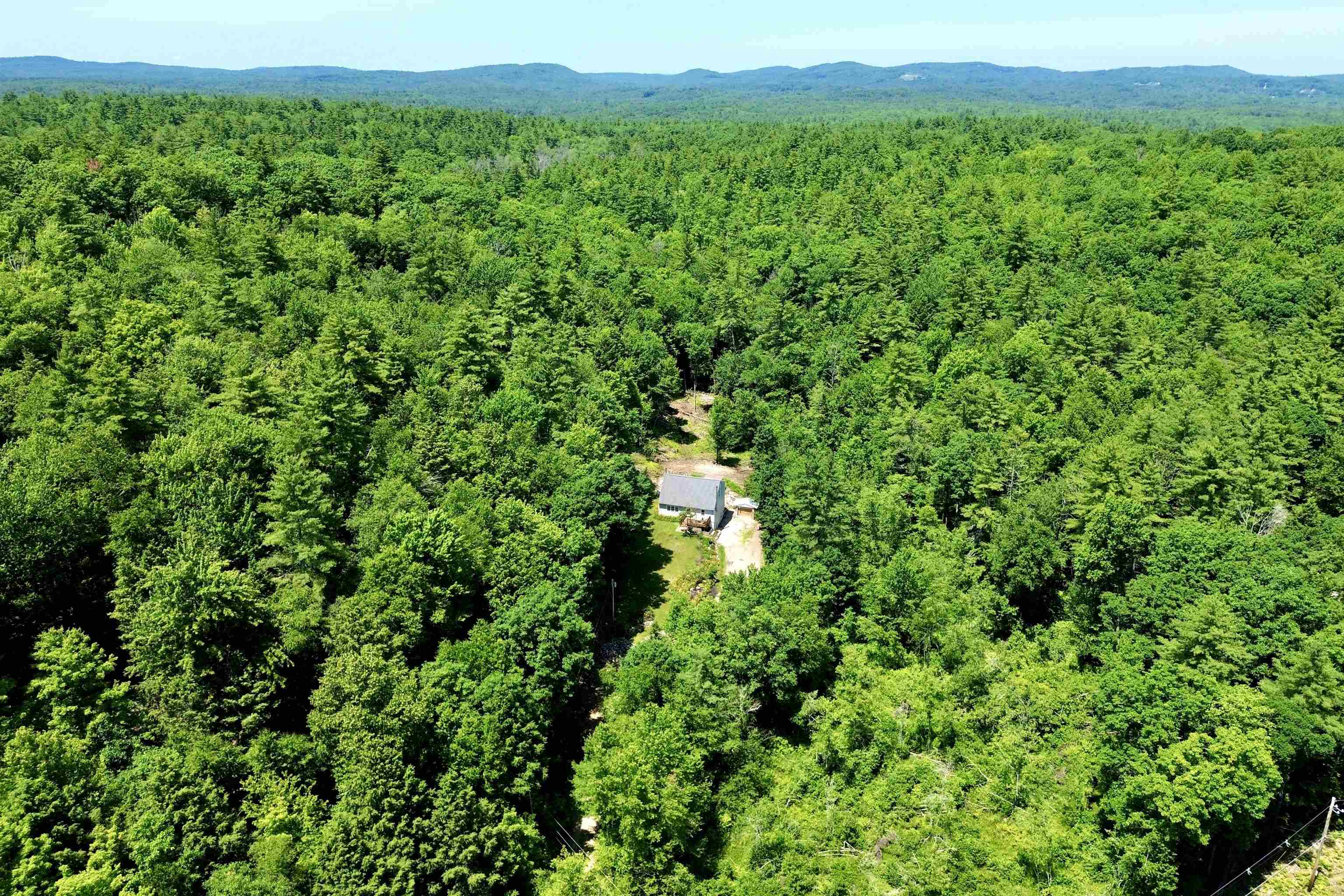 279 Weare Road New Boston, NH 03070 - Photo 6 of 50