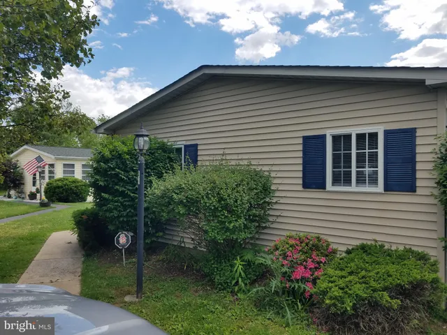 $85,500 | 40 Bentwood Circle, Harleysville, PA 19438