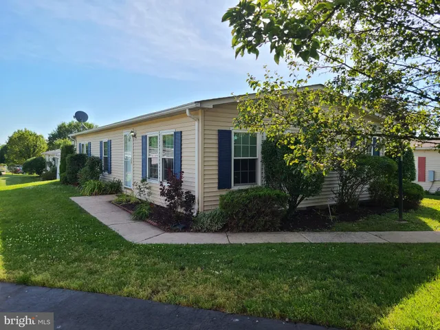 $85,500 | 40 Bentwood Circle, Harleysville, PA 19438