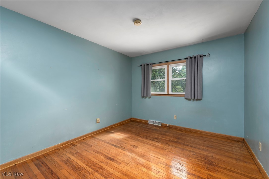 10570 Prospect Road Strongsville, OH 44149 - Photo 12 of 48