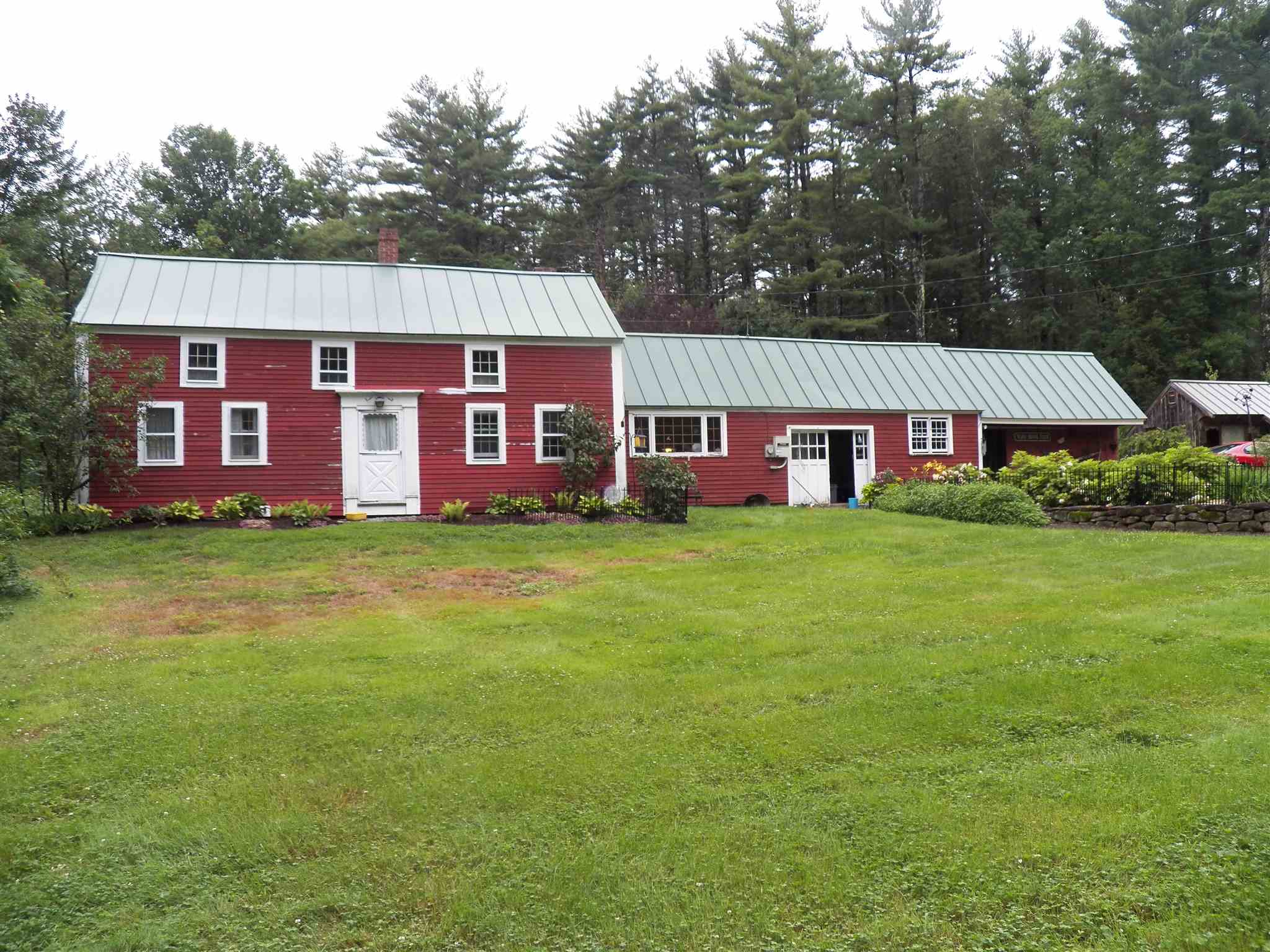 105 Depot Road Candia, NH 03034 - Photo 2 of 22