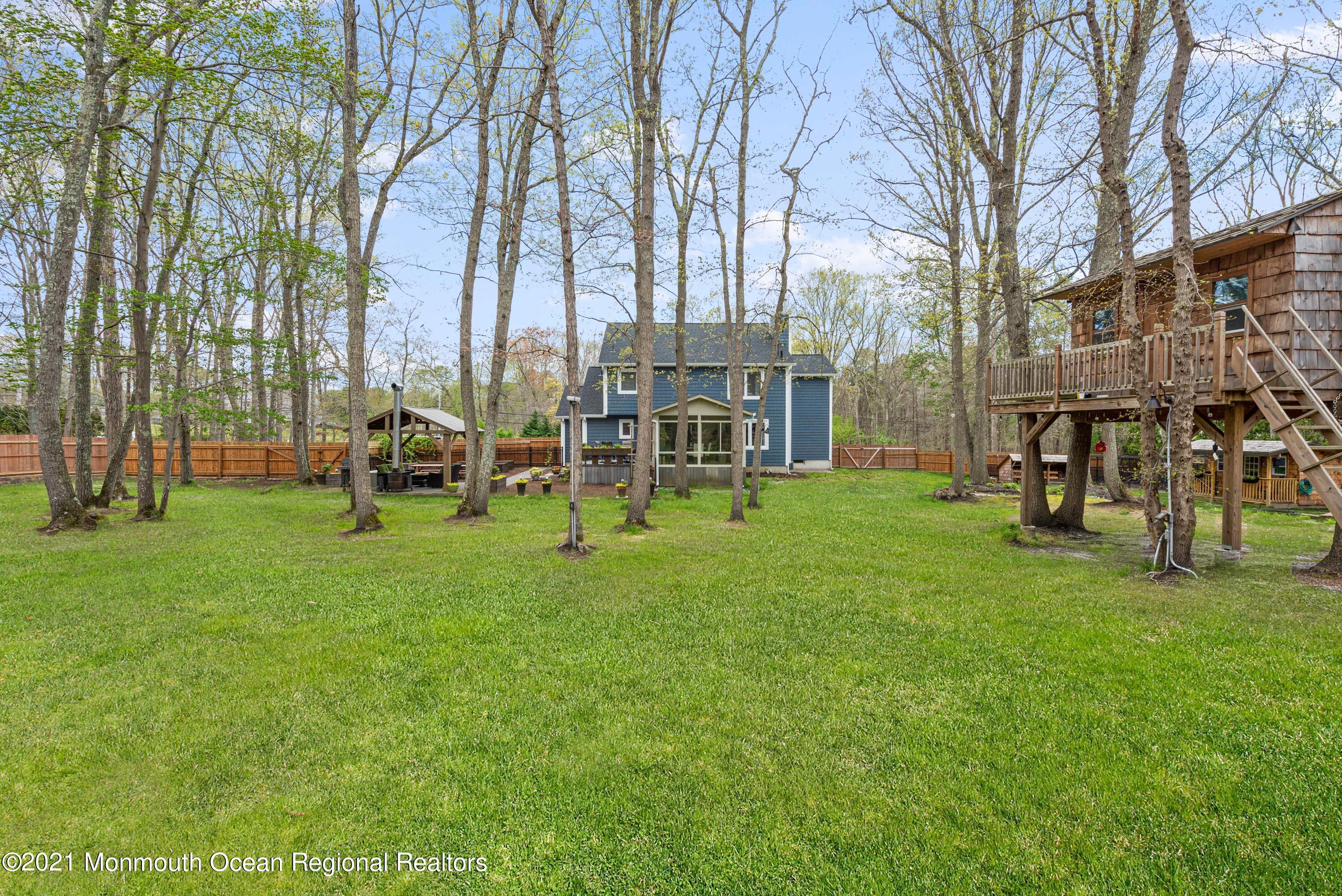 391 Jackson Mills Road Freehold, NJ 07728 - Photo 9 of 39 DSC_5941