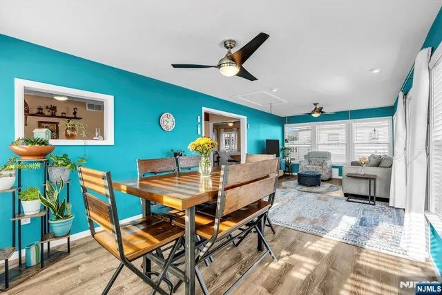 $445,000 | 30 Lake Singleton Court, Little Egg Harbor, NJ 08087