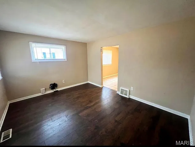 $109,900 | 104 Barto Drive, Hazelwood, MO 63135