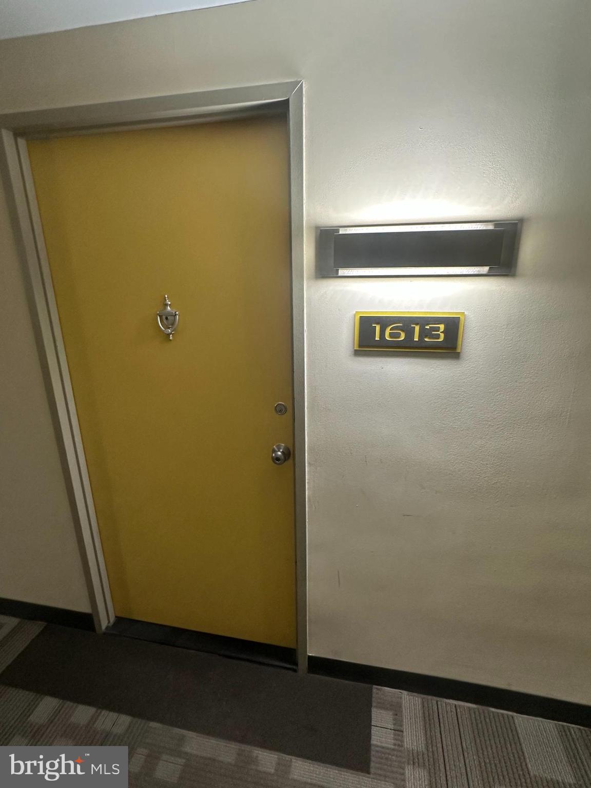 4600 Duke Street, Unit 1613 Alexandria, VA 22304 - Photo 3 of 21