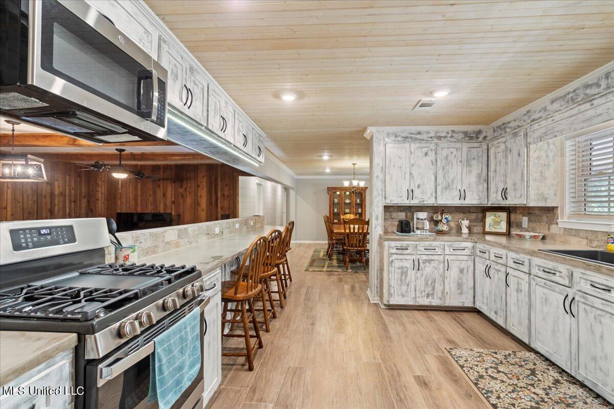 515 Seamon Bullock Road Columbia, MS 39429 - Photo 8 of 29 08-Kitchen