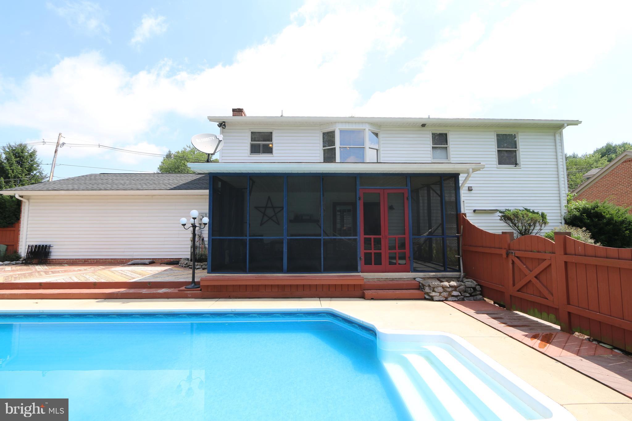 16611 Edward Doub Road Williamsport, MD 21795 - Photo 24 of 27 Exterior (Rear)