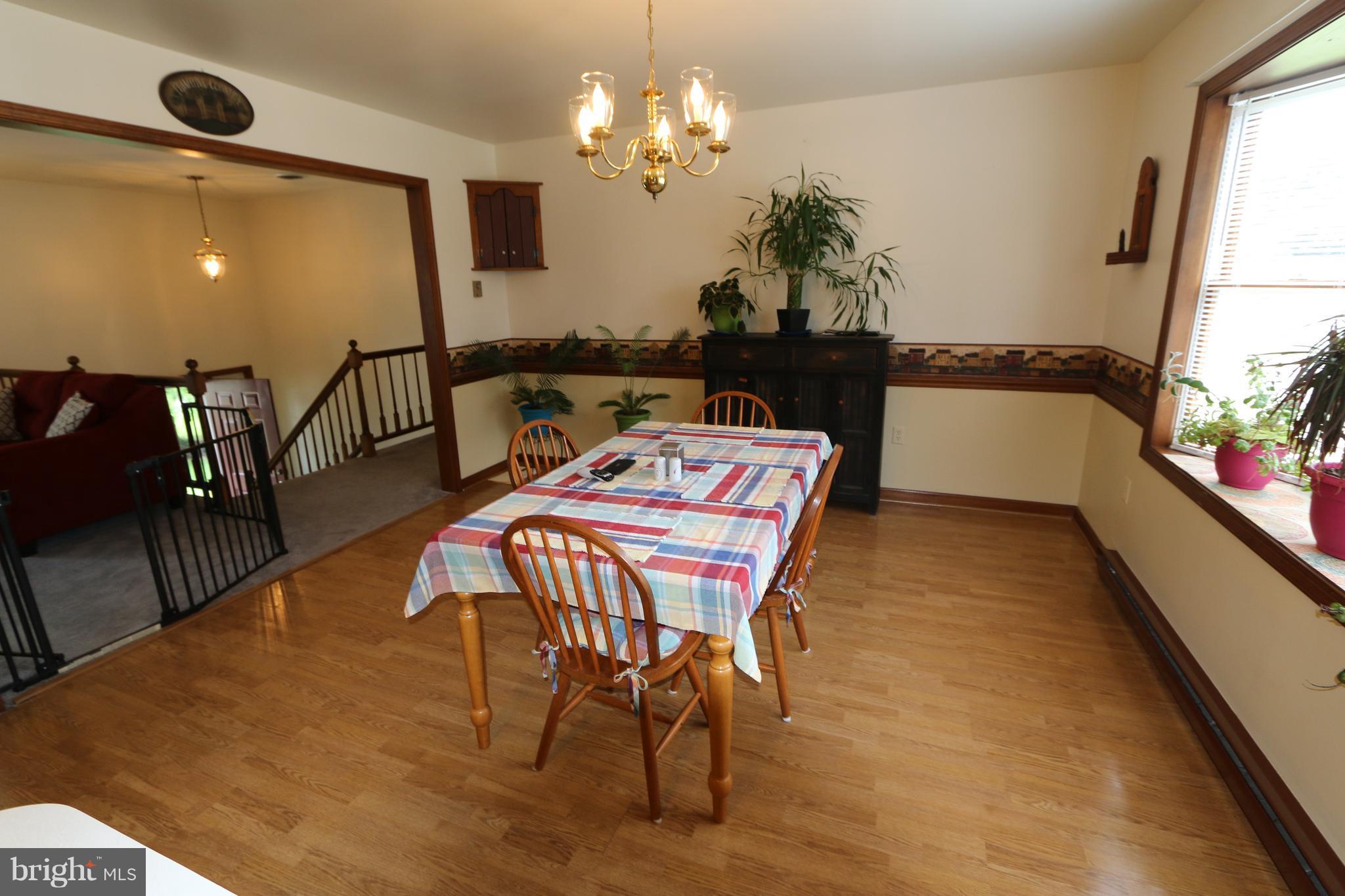 16611 Edward Doub Road Williamsport, MD 21795 - Photo 7 of 27 Dining Room