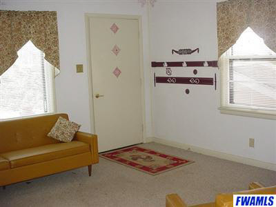 12218 Leo Road Fort Wayne, IN 46845 - Photo 3 of 7