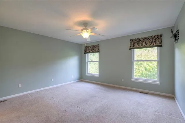 $389,900 | 2800 South Woodbury Drive, Independence, MO 64055