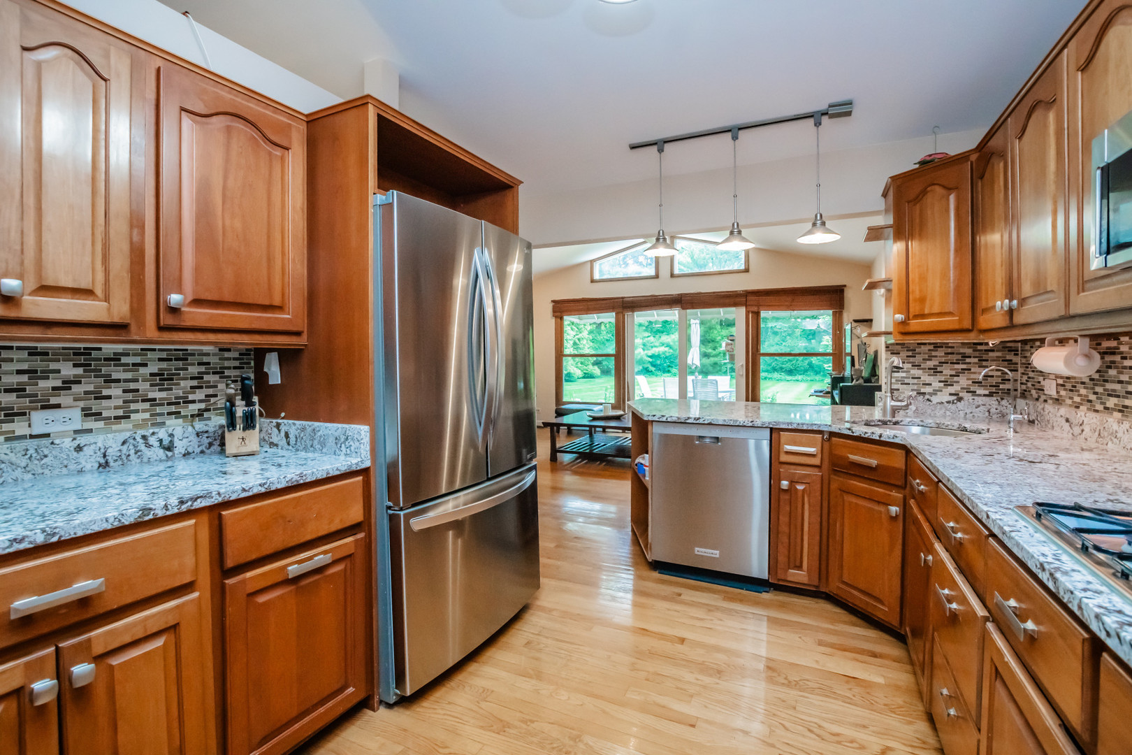 9S771 Brookbank Road Willowbrook, IL 60527 - Photo 14 of 36