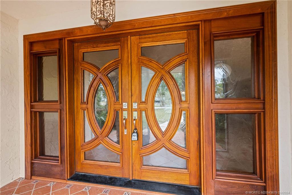 1098 Northwest Fork Road Stuart, FL 34994 - Photo 6 of 54 Gallery Image 6