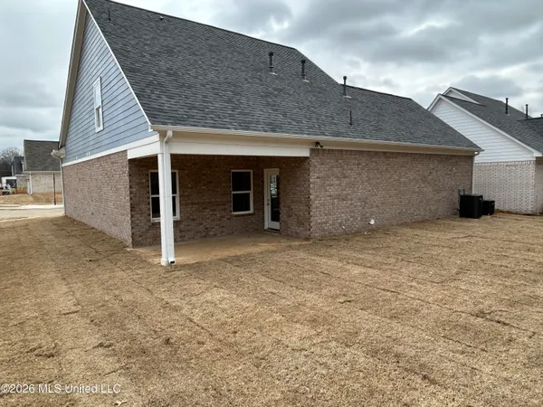 $324,900 | 7203 Hickory Holw Road, Walls, MS 38680