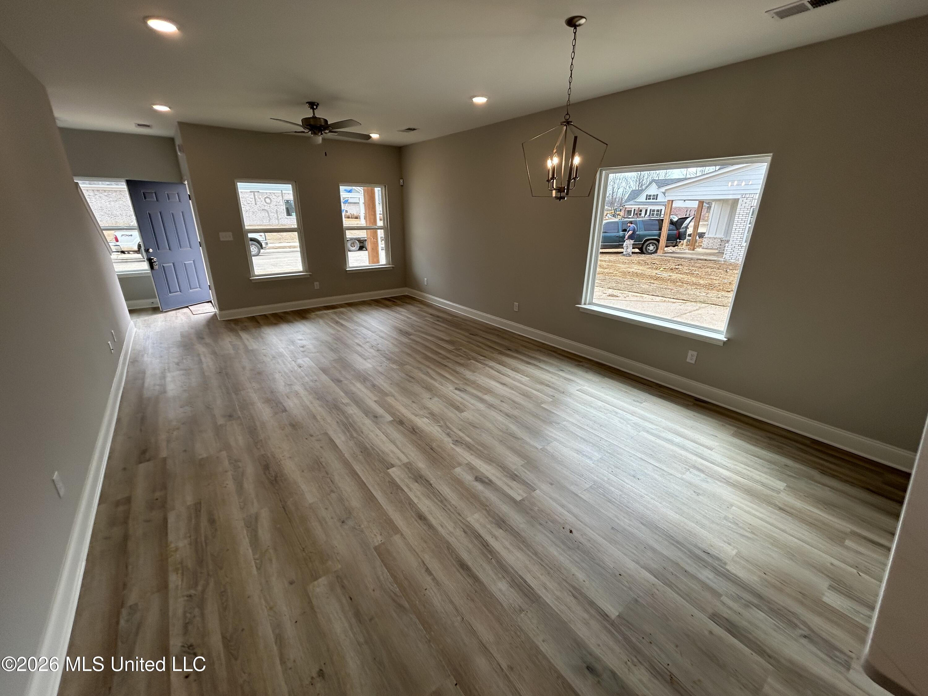 7203 Hickory Holw Road Walls, MS 38680 - Photo 4 of 12 IMG_1297