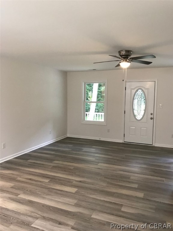 6074 Burleigh Road Gloucester, VA 23061 - Photo 4 of 21