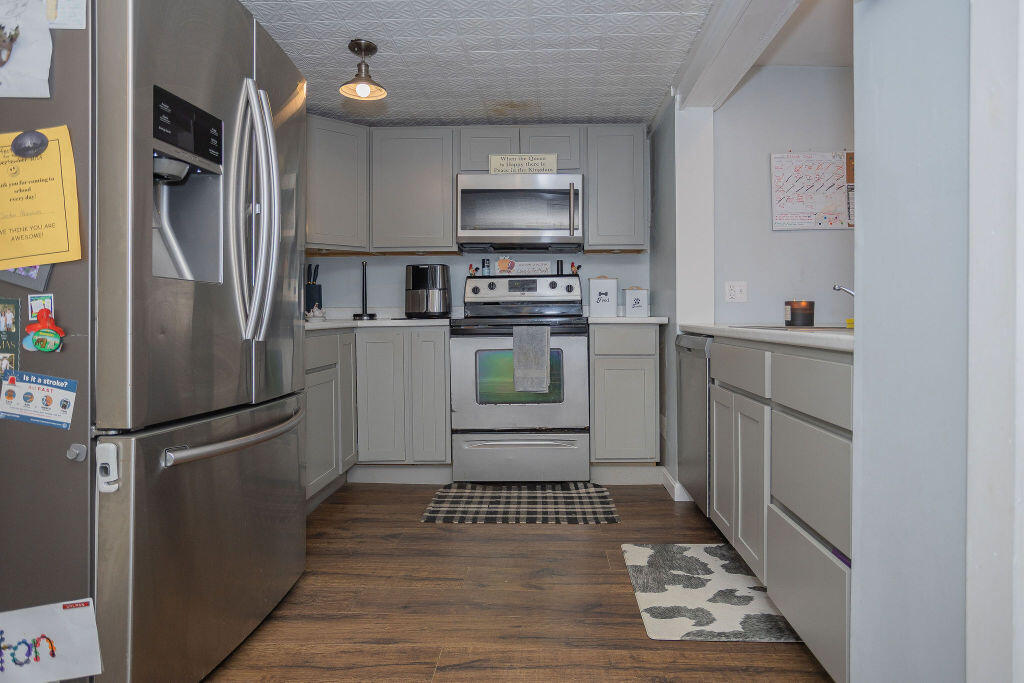 240 Lake Road Wilton, ME 04294 - Photo 13 of 48 sandyriverrealty-11