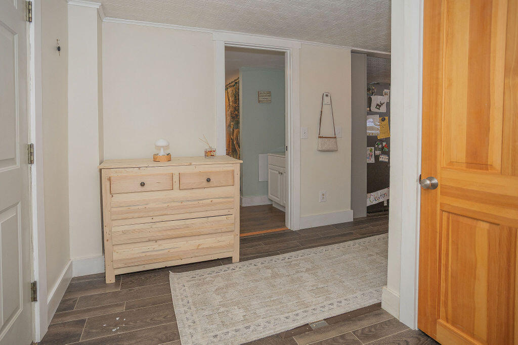 240 Lake Road Wilton, ME 04294 - Photo 8 of 48 sandyriverrealty-6