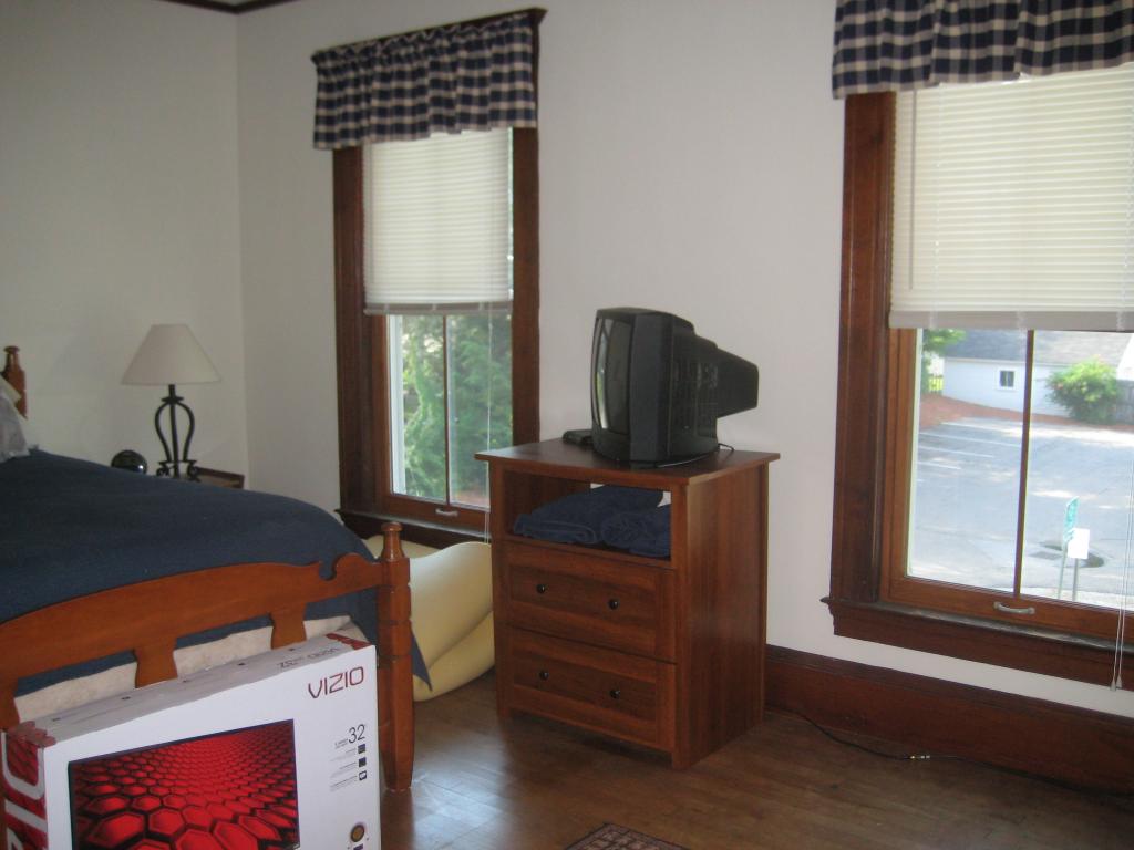 56 South Street Concord, NH 03301 - Photo 3 of 23 Gallery Image 3