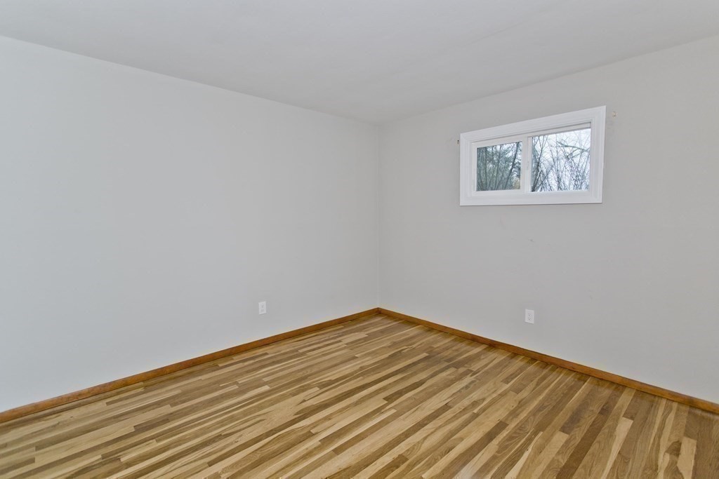 219 Cooley Street Springfield, MA 01128 - Photo 29 of 41 Gallery Image 29