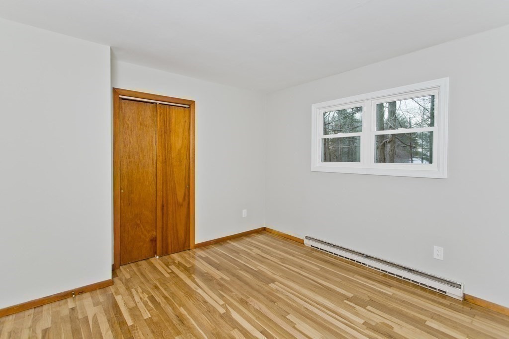 219 Cooley Street Springfield, MA 01128 - Photo 33 of 41 Gallery Image 33