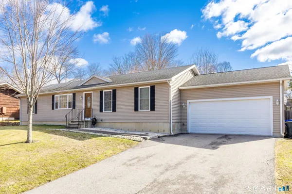 $384,900 | 88 Elmira Avenue, Torrington, CT 06790