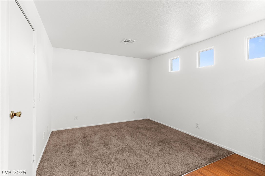 4790 Pinon Pointe Road Las Vegas, NV 89115 - Photo 10 of 33