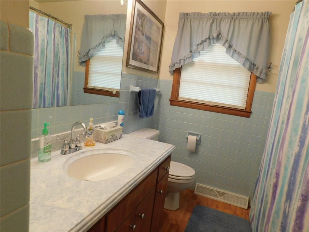 805 Ridgeway Avenue Columbus, IN 47203 - Photo 20 of 28