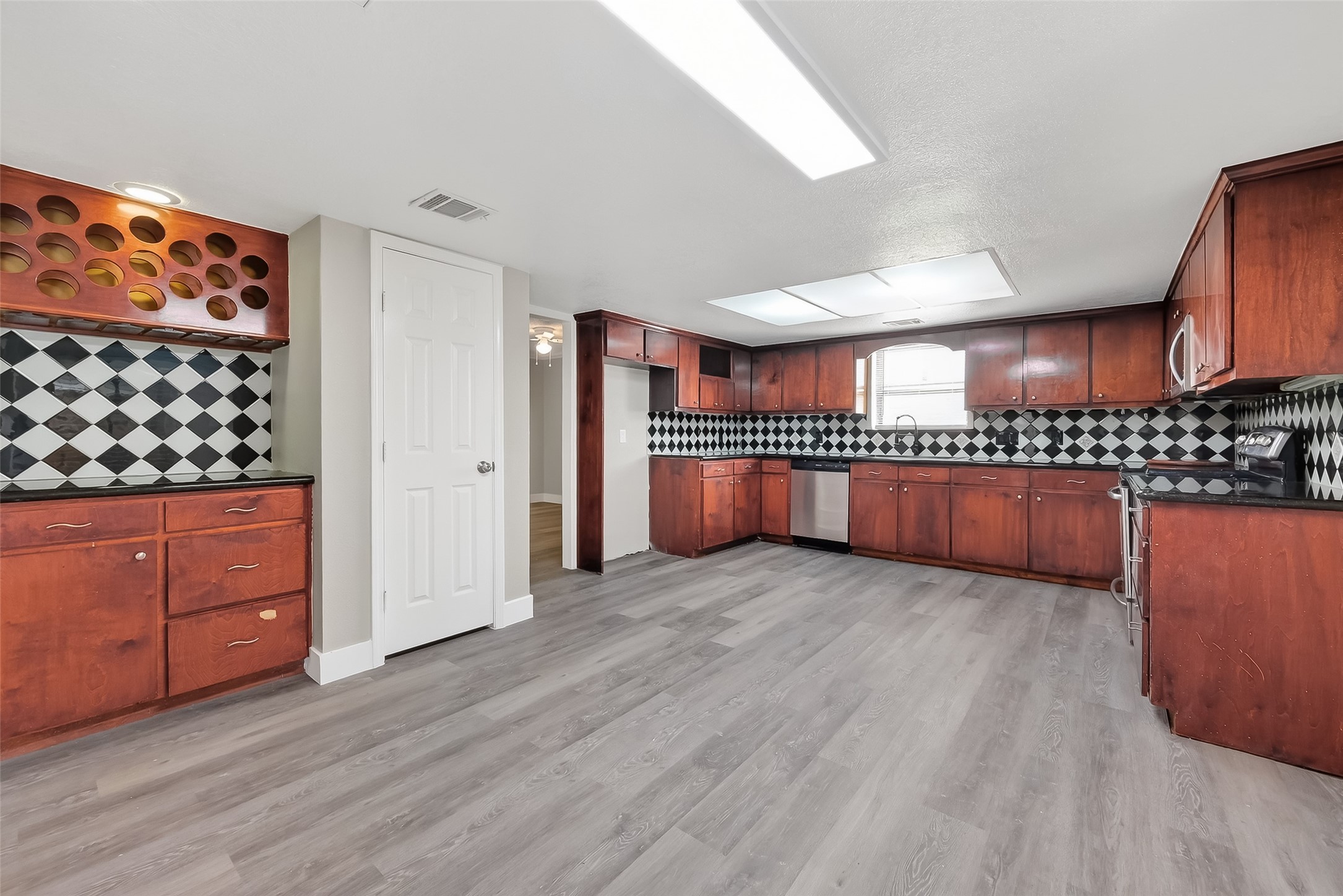 4002 Cedar Ridge Court Houston, TX 77082 - Photo 20 of 43