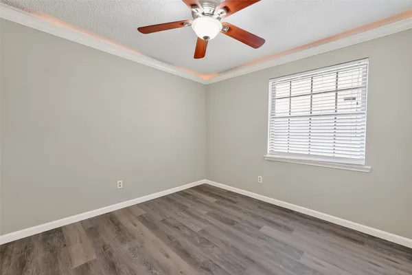 $2,400 | 4002 Cedar Ridge Court, Houston, TX 77082